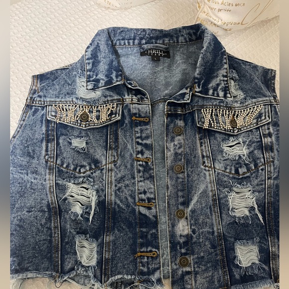 Thrill Jeans Denim Vest - Picture 2 of 6